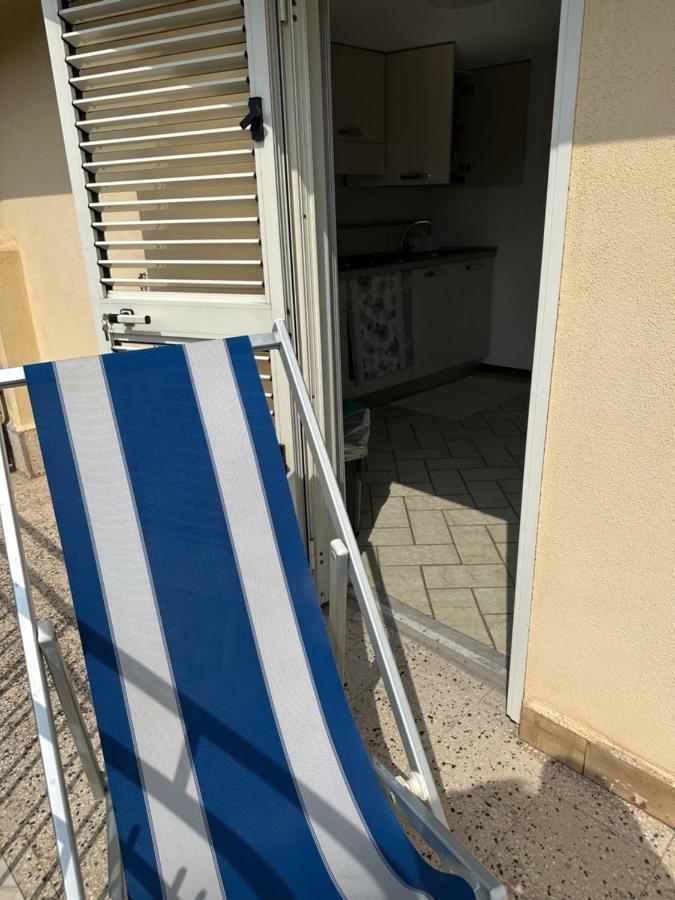 Attico Di Giggia Leilighet Giardini Naxos Eksteriør bilde
